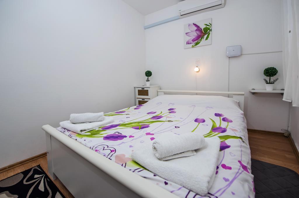 Apartment Rogic Ρόβινι Εξωτερικό φωτογραφία